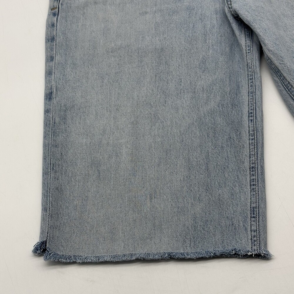 AGOLDE Criss Cross Upsized Women's Size 27 Light Wash Cut-Off Denim Jean Shorts - Picture 3 of 11